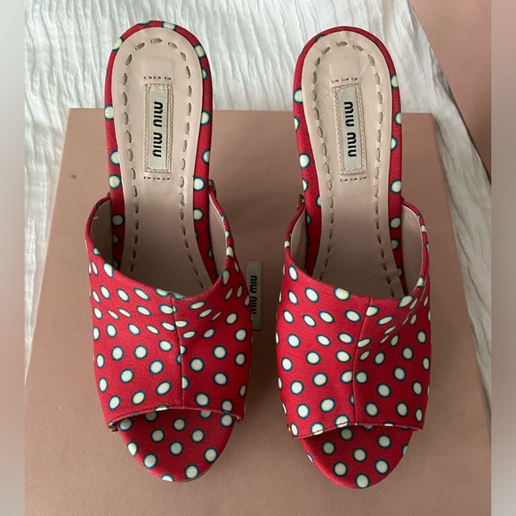 Miu Miu Calzature Donna Mules, size 39, new in box, never worn - Picture 5 of 8